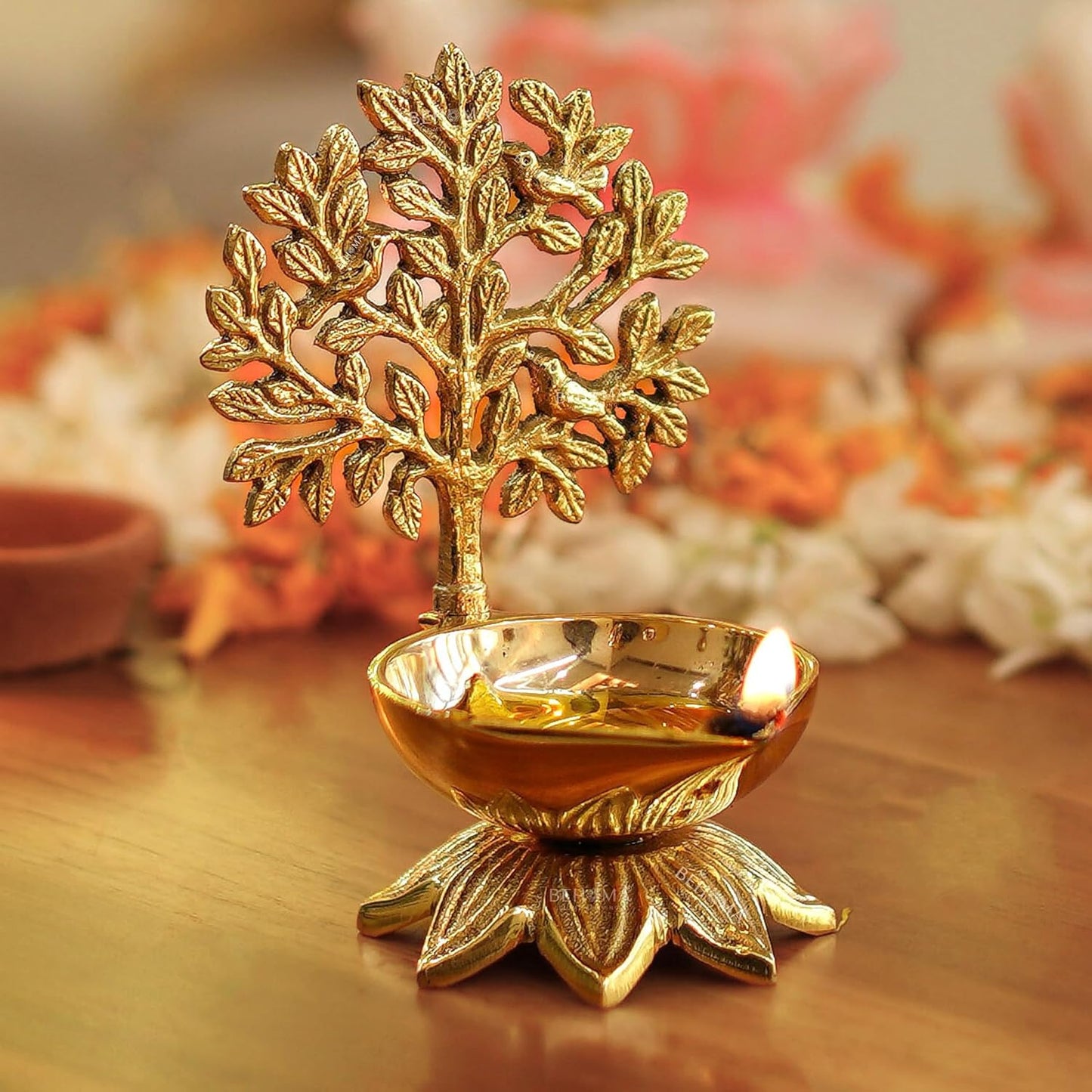 Luxeberry 100% Pure Brass Kalpavriksha Diya for Puja | Religious Deepak for Mandir, Temple, Office & Home Decoration | Handcrafted Tree of Life Diya for Pooja Room | Best Gift for Anniversary, Wedding
