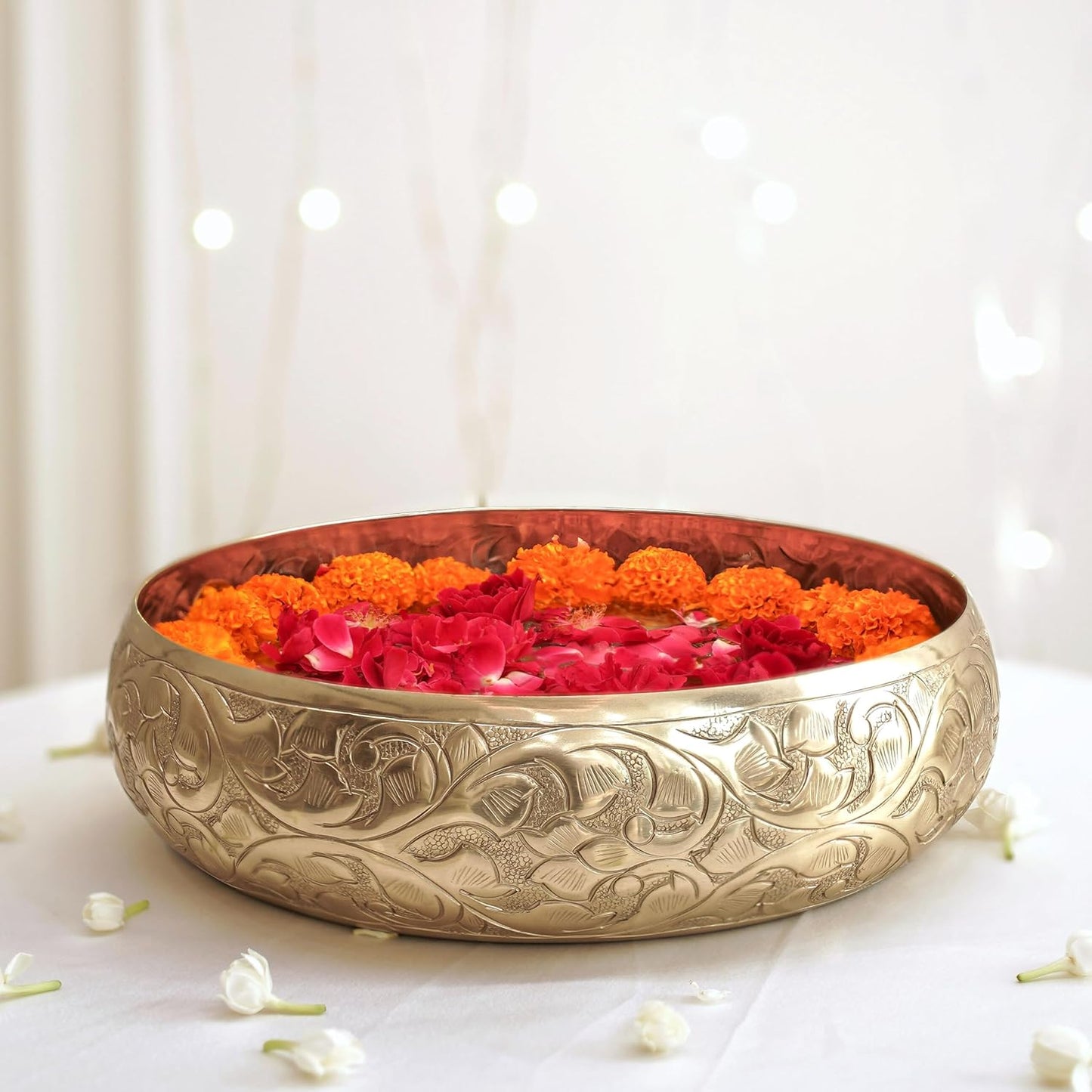 Luxeberry Golden Aluminium Chitai Design 10" inch Urli | Navratri Durga Puja Indoor Outdoor Center Table Flower Decorative Bowl | Urali for Haldi, Mehandi, Wedding & Home Decor, Brass Finish 1Pc, 2000 ml