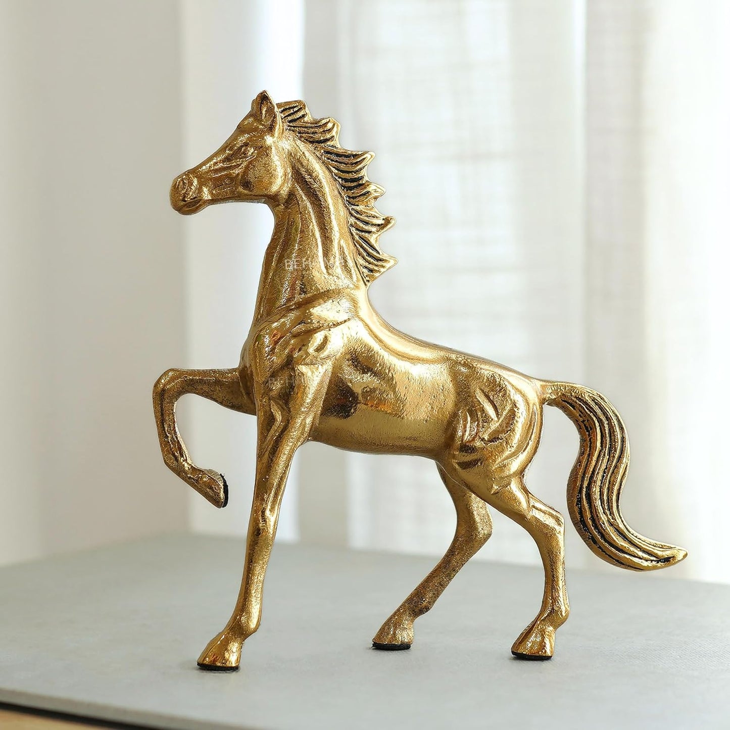 Luxeberry Aluminium Horse Decorative Figurine Showpiece with Gift Box | Elegant Modern Tabletop Art Showpiece for Living Room, Office, Bedroom, Shelf Display | Premium Home Decor Accent